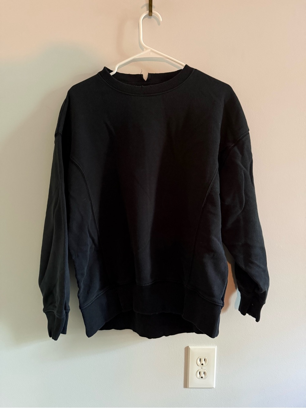 Aerie Black Crewneck Sweatshirt